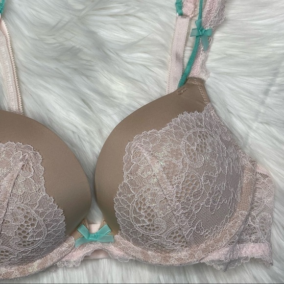 Victoria’s Secret Dream Angels Push-up size 32C - Picture 3 of 12